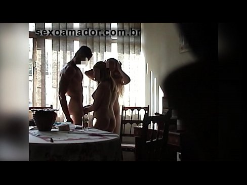 ❤️ Rakan seks menjemput seorang lelaki gergasi dan bertiga bersamanya Video dubur pada ms.sex78.ru ❤